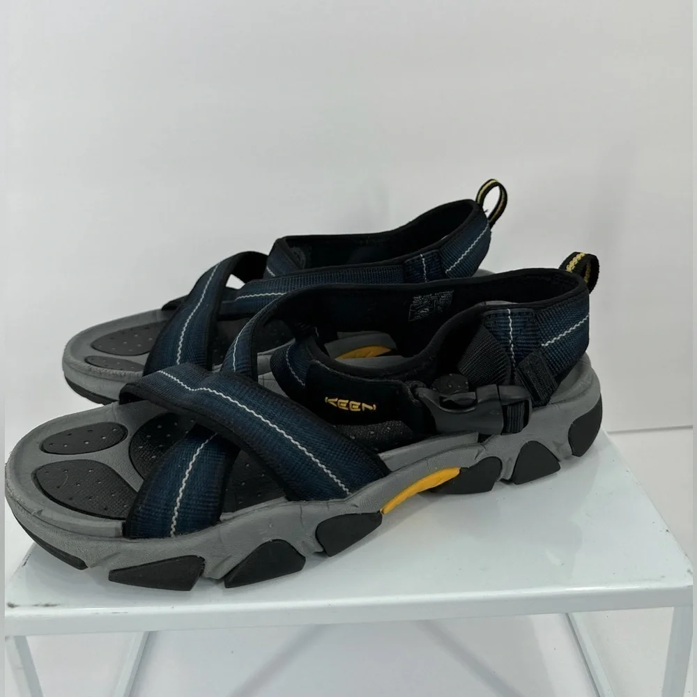 KEEN Newport H-2 Sandals Mens US9